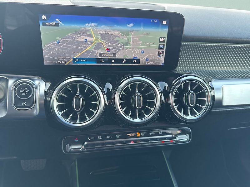 Mercedes-Benz GLB PROGRESSIVE 200d 4MATIC - fotka 16 z 21