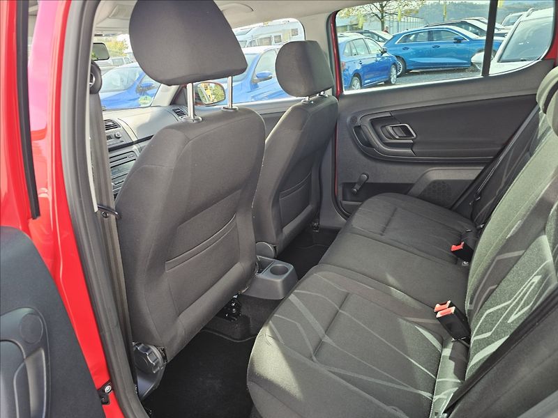 Škoda Fabia II 1,2TSi 63 KW Fresch STK - fotka 23 z 41