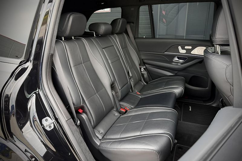 Mercedes-Benz GLS (2022) GLS 400d 4Matic AMG Line - fotka 39 z 51