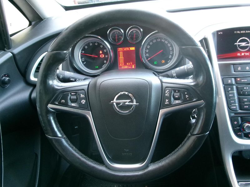 Opel Astra (2014) 1,4T KLIMA VÝHŘEV BT TEMP - fotka 13 z 25