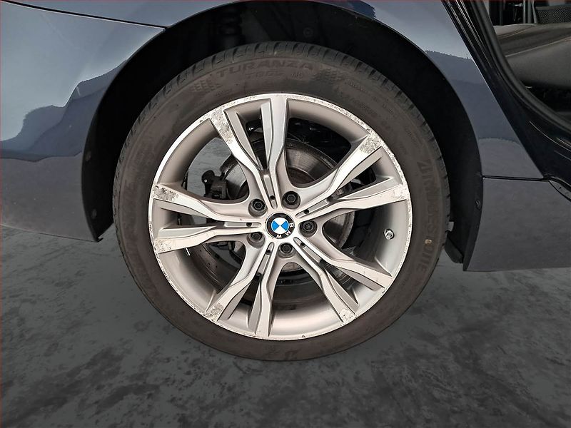 BMW Řada 2 (2019) 218i Gran Tourer, Automat - fotka 15 z 18