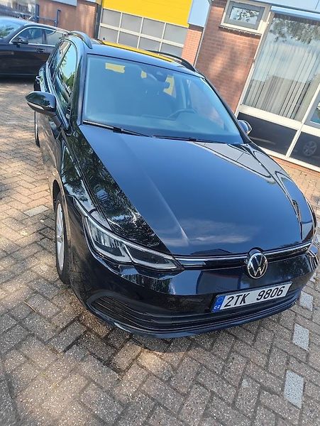 Volkswagen Golf (2022) golf 8 combi - fotka 3 z 24