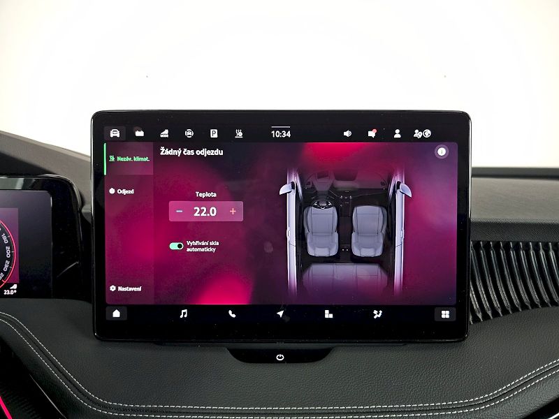 Škoda Superb (2025) 1.5PHEV 205k SPORTLINE - fotka 14 z 35