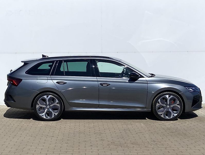 Škoda Octavia 2.0 TSI DSG / 195 kW RS - fotka 3 z 26