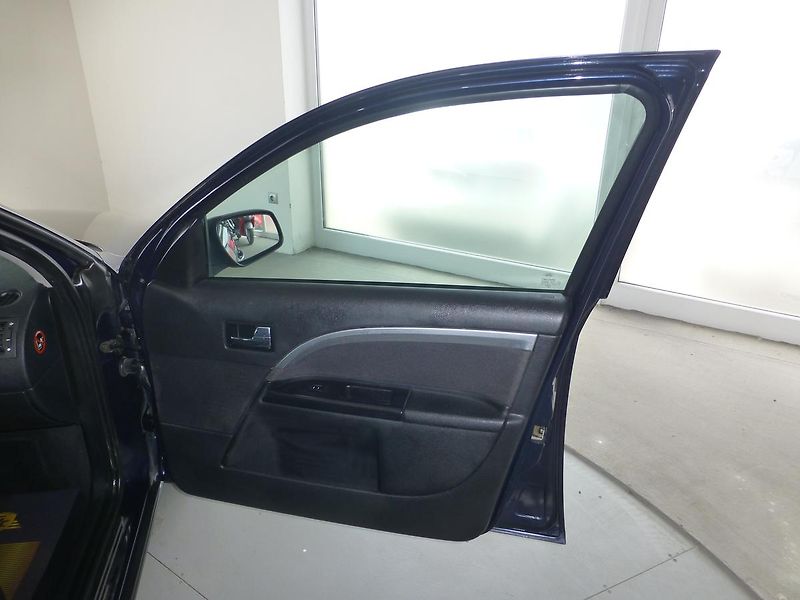Ford Mondeo (2006) 2,2TDCI-114KW**VYHŘ.SED**TAŽNÉ - fotka 15 z 22