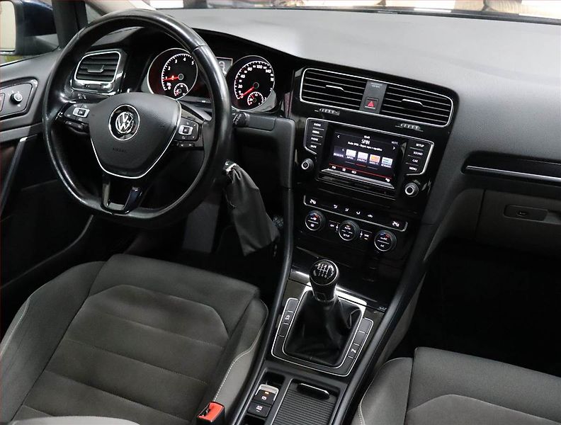 Volkswagen Golf (2014) Comfortline 1.4 TSI - fotka 7 z 18