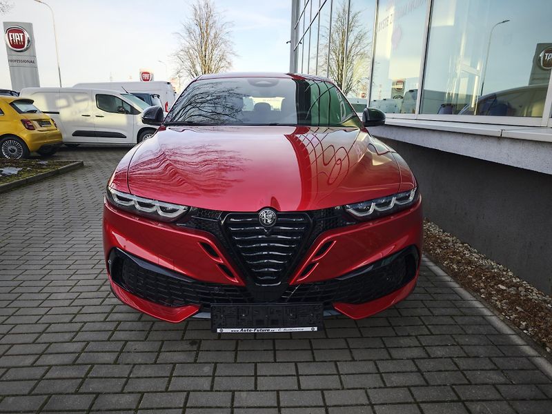Alfa Romeo Tonale (2026) 1,5 Sport Speciale 1,5T 175 PS - fotka 7 z 41