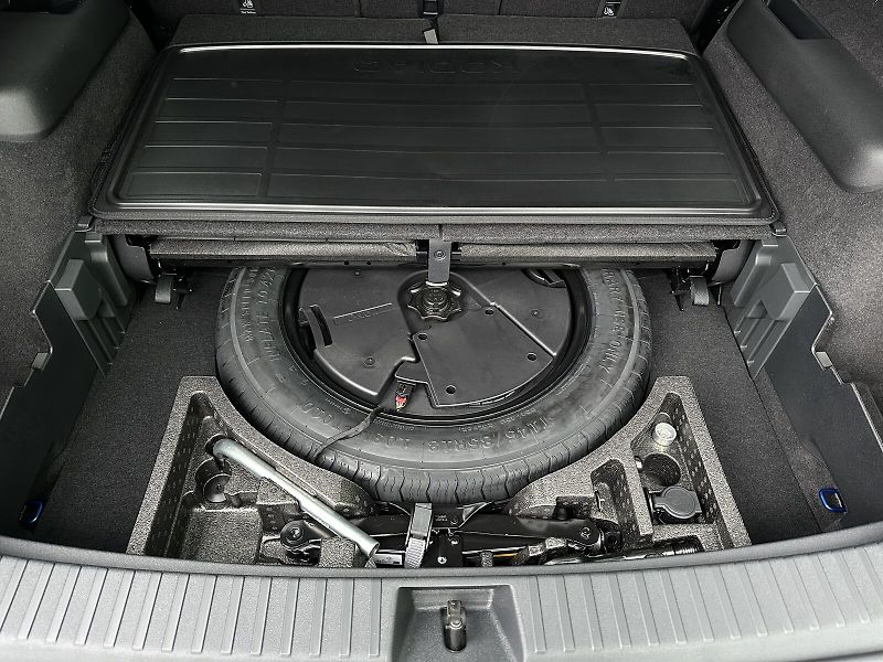 Škoda Kodiaq RS 2.0TSi DSG 4x4 265PS Matrix - fotka 52 z 54
