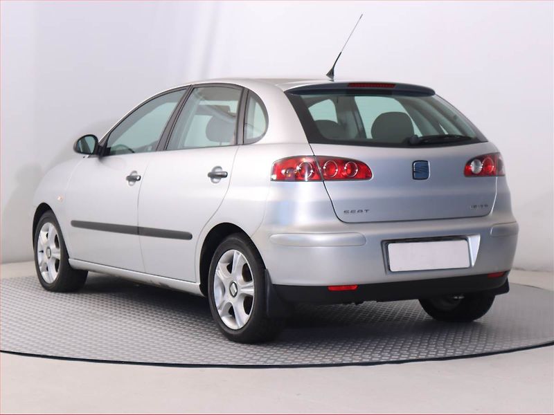 Seat Ibiza (2004) 1.4 16V, Serv.kniha, po STK - fotka 4 z 14