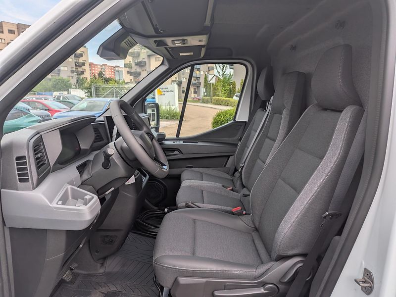 Renault Master (2026) MASTER VAN E-TECH - fotka 14 z 21