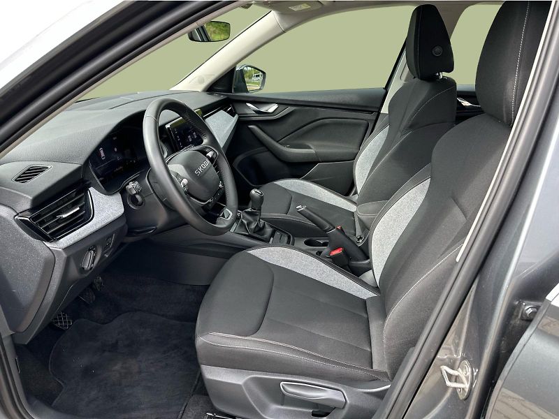 Škoda Kamiq 1,0 TSI / 85 kW Selection - fotka 11 z 22