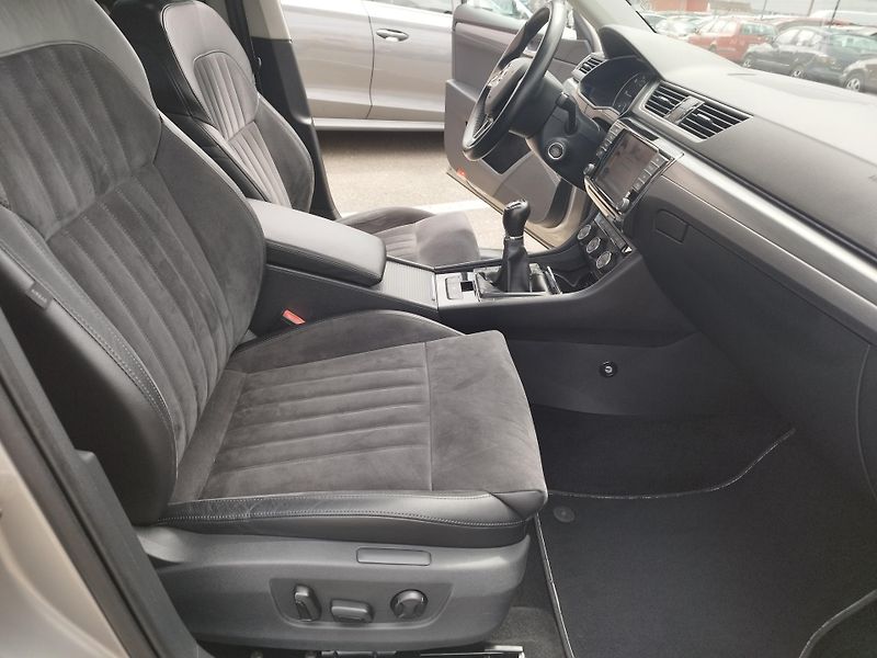 Škoda Superb (2016) III.2.0TDI,volat-608 081 843 - fotka 16 z 17