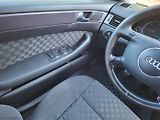 Audi A6 (2004) 2.5TDI 120kW 6MAN -SERVISOVÁNO - náhled 11