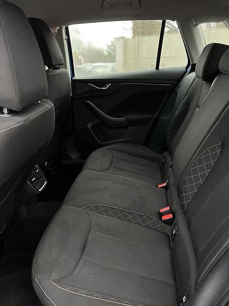 Škoda Kamiq 1.0 TSI 85kW - fotka 13 z 14