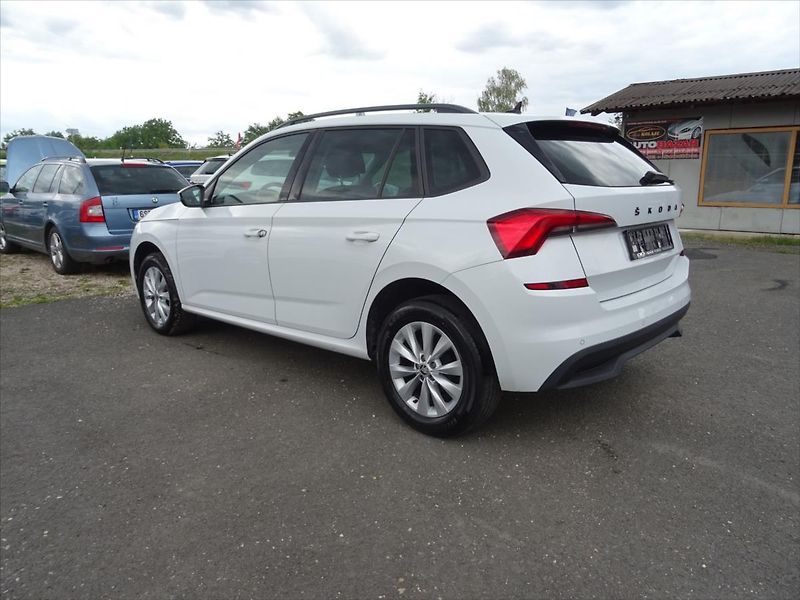 Škoda Kamiq 1,0 TSi 81 kW Business - fotka 8 z 37