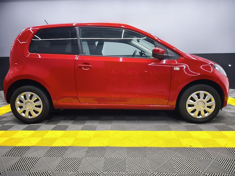 Škoda Citigo (2014) 55kw, výhřev sed., navi, klima - fotka 3 z 23