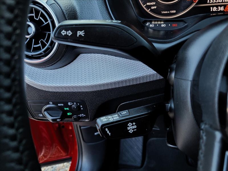 Audi Q2 1,5 AUT,TFT,Výhř,digiAC,navi - fotka 21 z 41