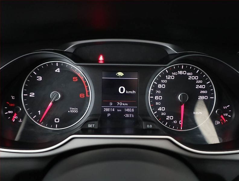 Audi A4 (2013) 3.0 TDI, 4X4, Automat, Navi - fotka 9 z 19