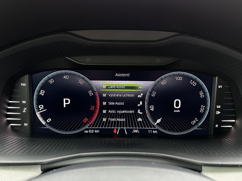 Škoda Kamiq 1.5TSi DSG 150PS LED V.Cockpit - fotka 23 z 46