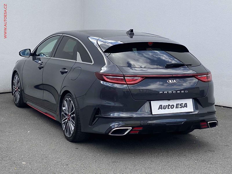 Kia ProCeed (2021) 1.6T-GDI, ČR, servis.kniha - fotka 6 z 19