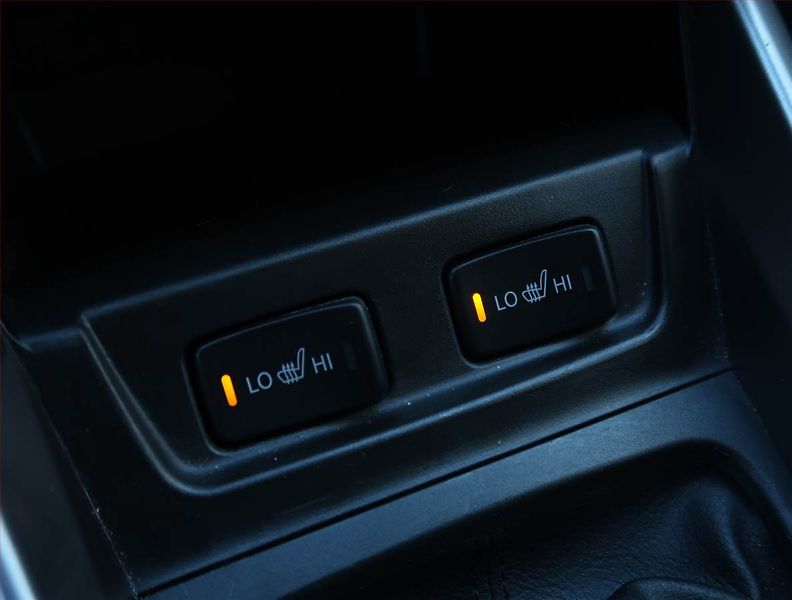 Suzuki Vitara (2023) Premium 1.4 BoosterJet - fotka 17 z 19