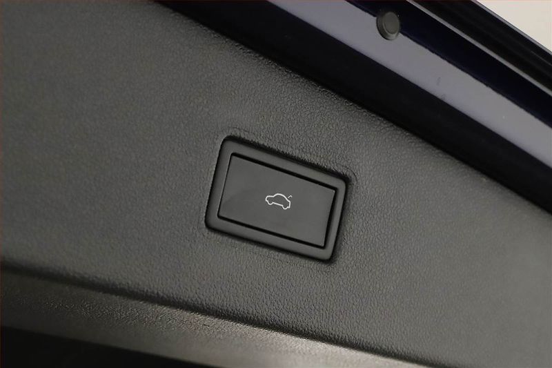 Volkswagen Tiguan Allspace (2023) Life 1.5 TSI - fotka 17 z 17