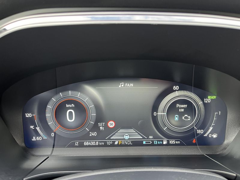 Ford Kuga (2023) 2.5 Plug-in Hybrid, ST-Line  - fotka 41 z 44