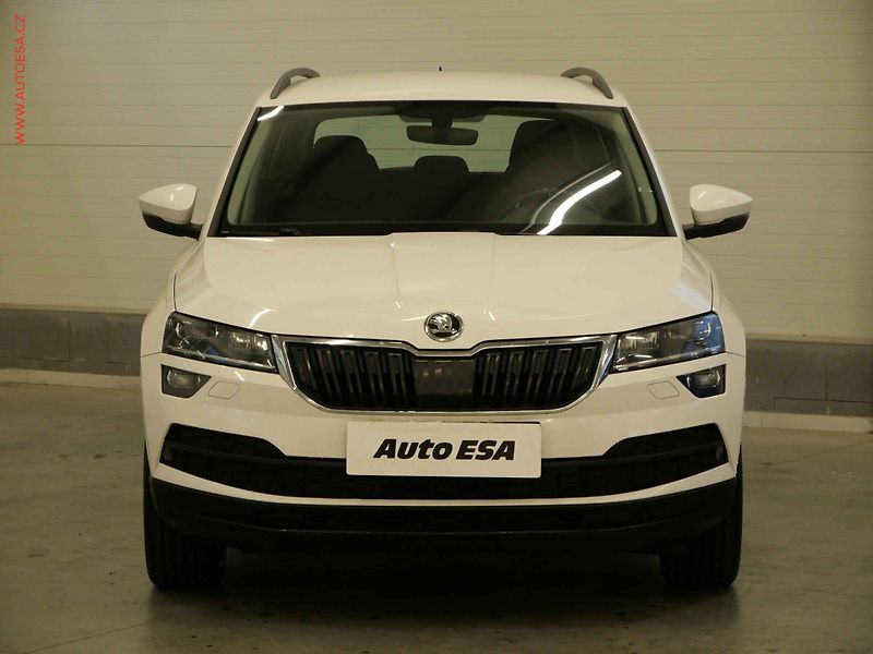 Škoda Karoq (2018) 1.6TDi, ČR, Ambition, DSG - fotka 2 z 19