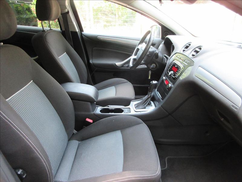 Ford Mondeo 2,0 TDCi 103 Kw, automat, Nové - fotka 13 z 31
