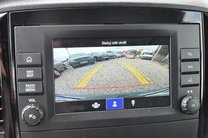 Mercedes-Benz Vito 300d L TOURER 4x4 - fotka 16 z 23