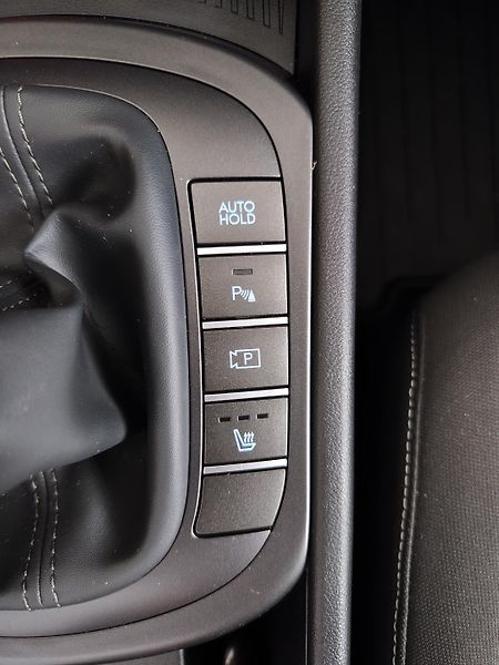 Hyundai Kona (2025) 1.6T-GDi 103kW SMART MT - fotka 17 z 25