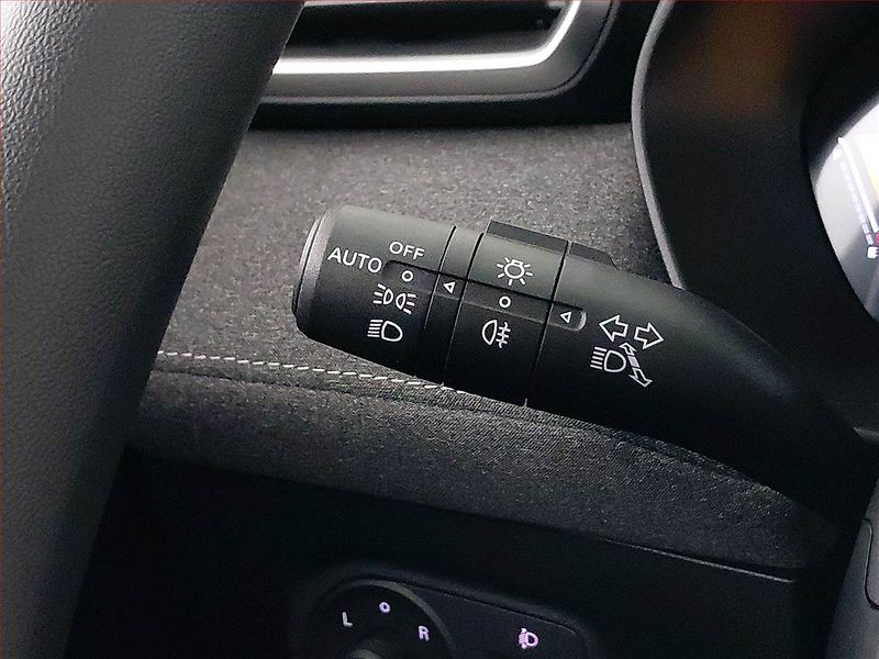 MG ZS (2024) Essential Hybrid+ - fotka 19 z 20