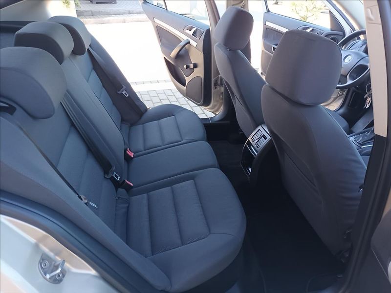 Škoda Octavia 1,6 MPI,75KW,DSG,KLIMA, - fotka 20 z 31