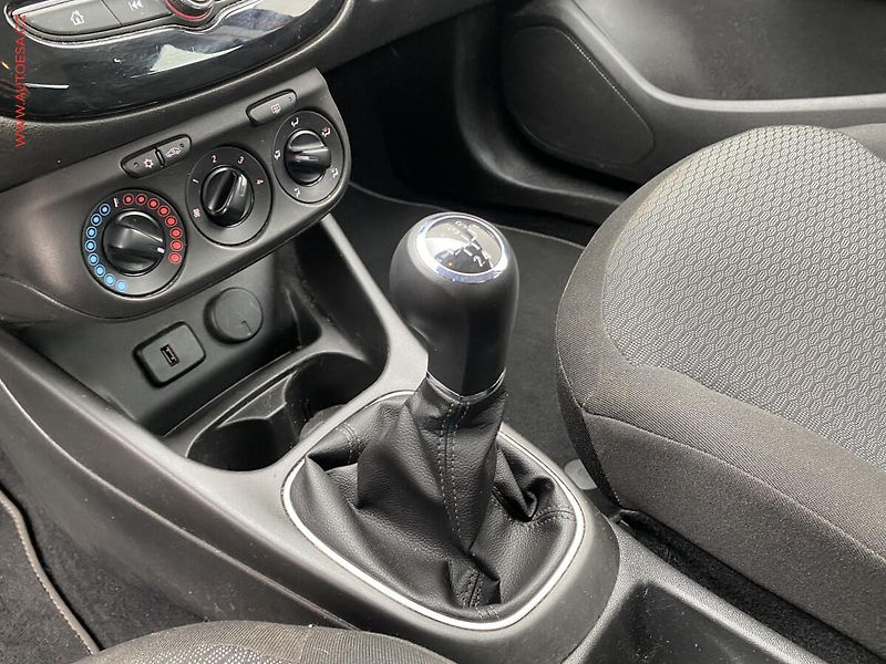 Opel Corsa (2016) 1.4i, Active - fotka 14 z 14