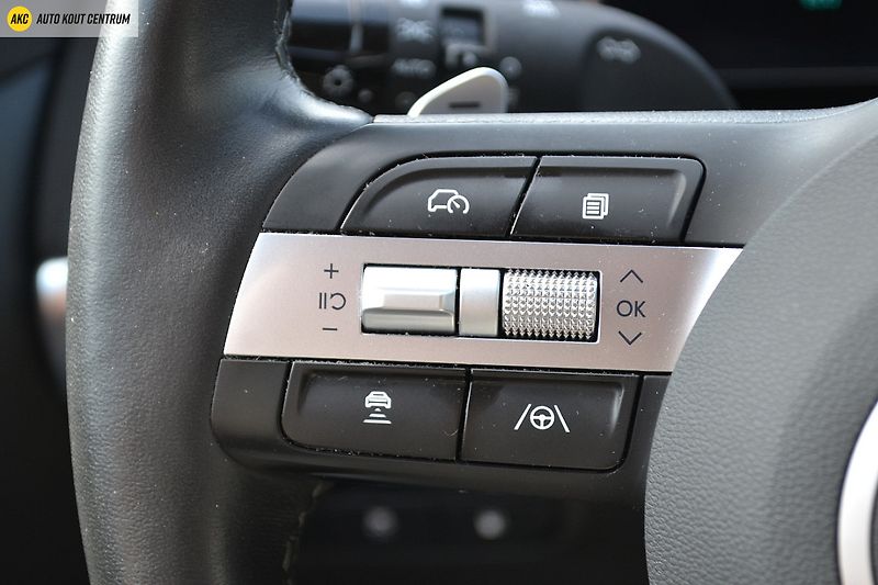 Hyundai Tucson 1,6 T-GDI PHEV 4WD AT PREMIUM - fotka 49 z 69