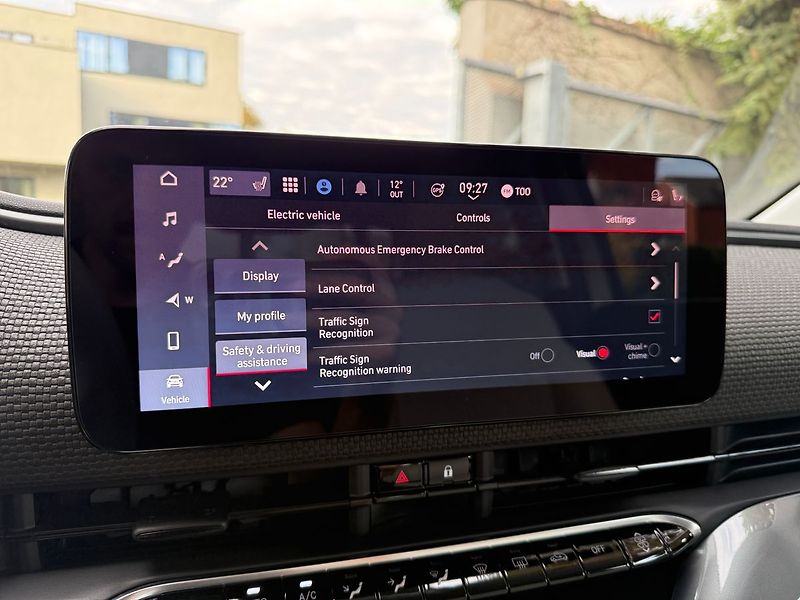 Fiat 500 LaPrima 42 kWh JBL - fotka 18 z 32