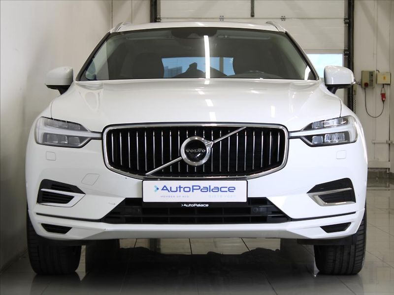 Volvo XC60 2,0 T6 AWD 340k.Pano.H/K.Paměť - fotka 2 z 27
