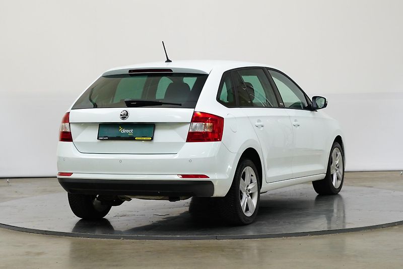 Škoda Rapid - fotka 2 z 25