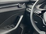 Škoda Octavia 2,0 TDI Combi Ambition Plus - náhled 13