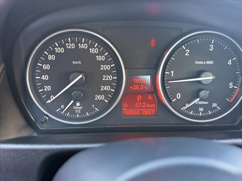 BMW X1 2,0 20d xDrive NAVI XENON - fotka 36 z 37