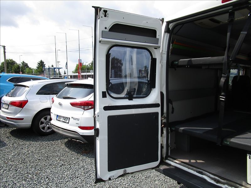 Peugeot Boxer 2.2HDi, Obytný, 5 míst - fotka 60 z 67
