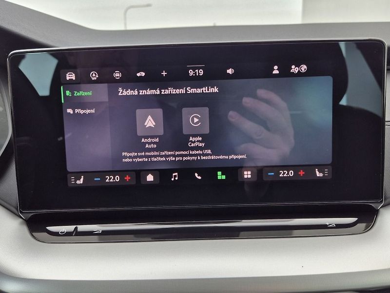 Škoda Octavia Selection 1.5 TSI 110 kW - fotka 26 z 32