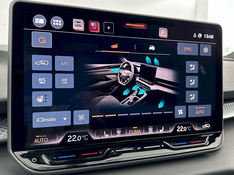 Cupra Terramar (2025) VZ 2.0 TSI 195kW 4x4 DSG - fotka 15 z 37