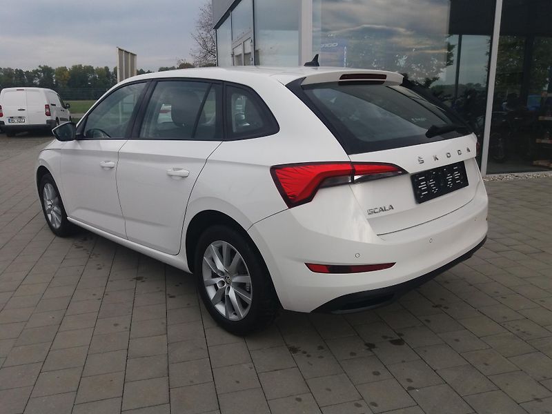 Škoda Scala 1.0TSi,70kW,LED,P.SENZOR,CEBIA - fotka 7 z 23