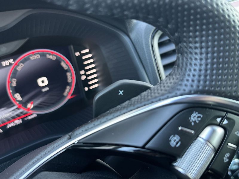 Škoda Karoq (2026) 1.5 TSI DSG Sportline - fotka 22 z 37