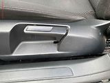Volkswagen Passat (2008) 1.9 TDi, Trendline, AC - náhled 15