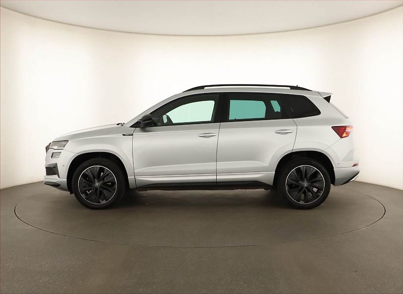 Škoda Karoq (2025) 1.5 TSI, SPORTLINE, AUTOMAT - fotka 3 z 19