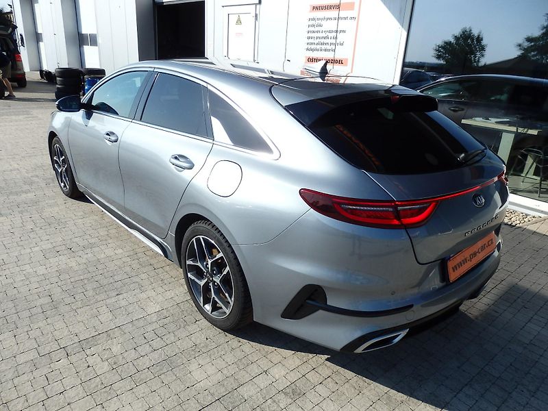 Kia ProCeed 1.5 T-GDI ZÁLOHOVÁNO - fotka 5 z 19