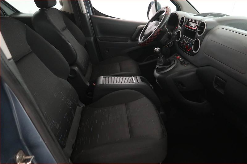 Citroën Berlingo (2008) 1.6 HDi, 5Míst, ČR - fotka 9 z 15