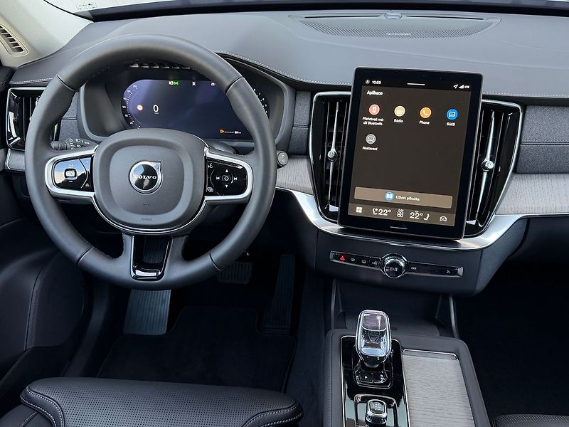 Volvo XC90 (2026) PLUS B5, ventilace, kamera 360 - fotka 21 z 23
